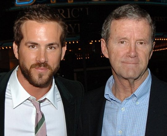 ryan reynolds father