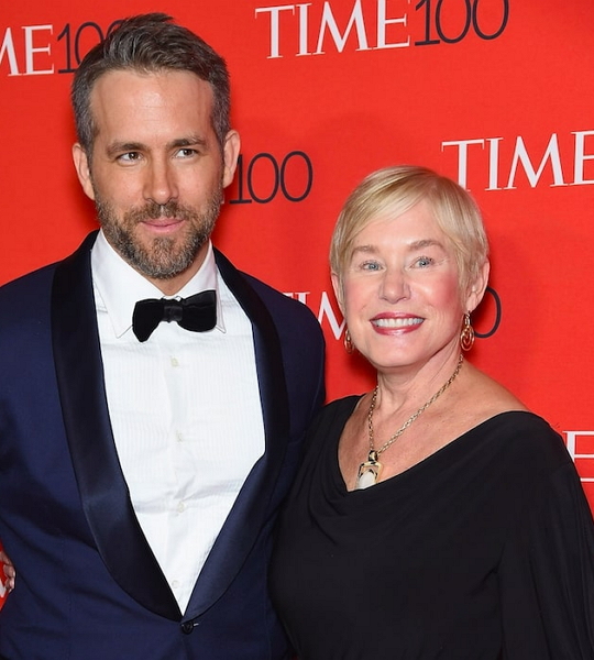 ryan reynolds mother