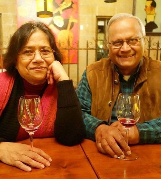 tiya sircar parents