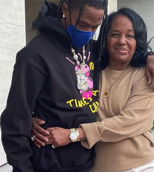 travis scott mother