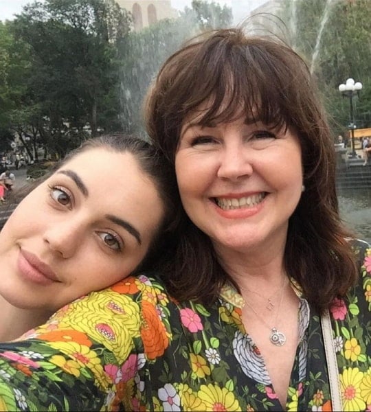 adelaide kane mother