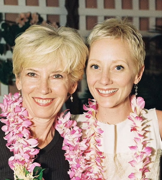anne heche mother