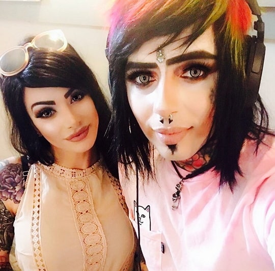 dahvie vanity fiancée