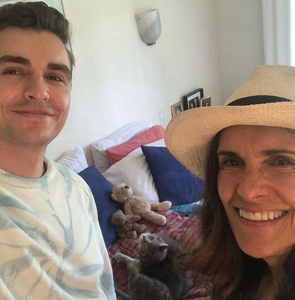 dave franco mother