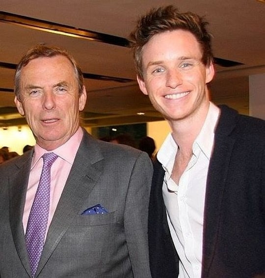 eddie redmayne father