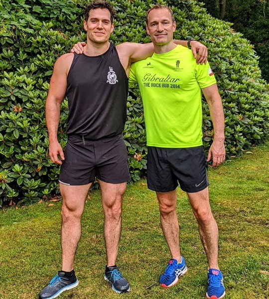 henry cavill brother