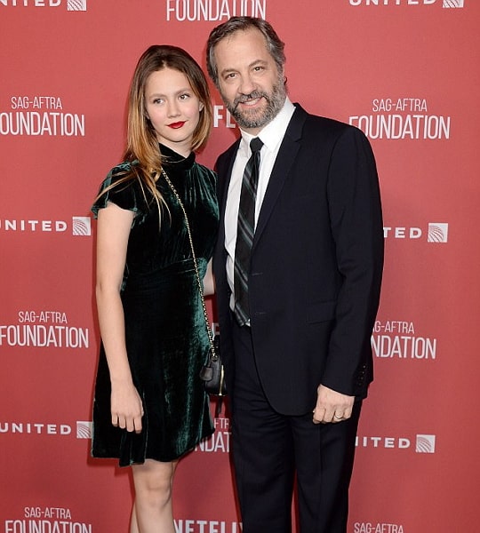 iris apatow father