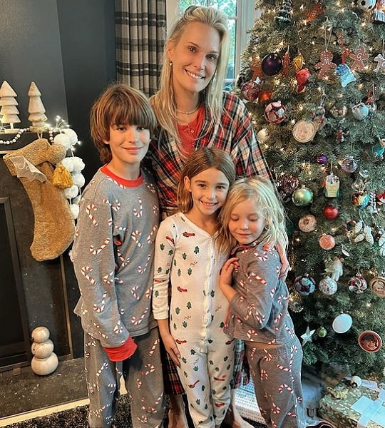 molly sims children