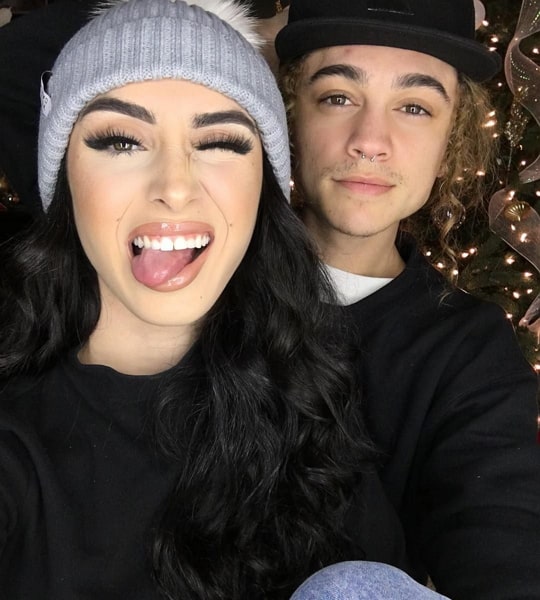 sahlt boyfriend