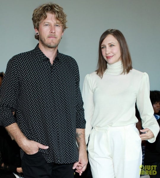 vera farmiga husband