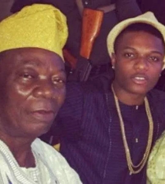 wizkid father