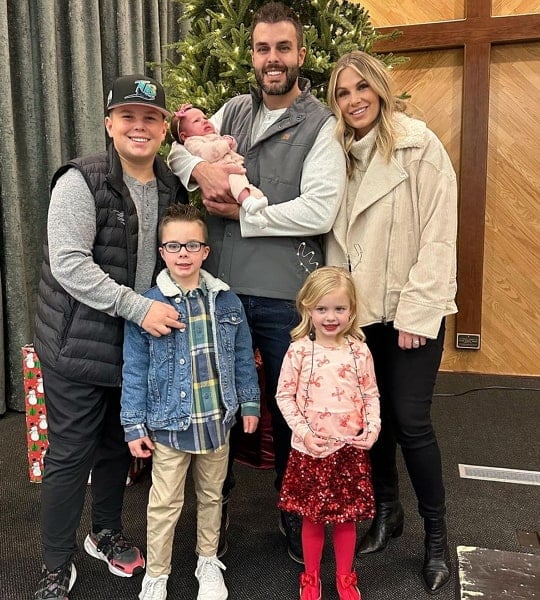 carliestylez family