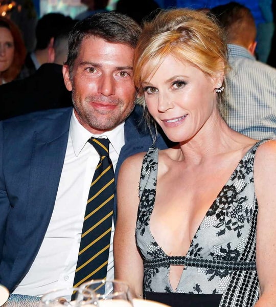 julie bowen ex-husband