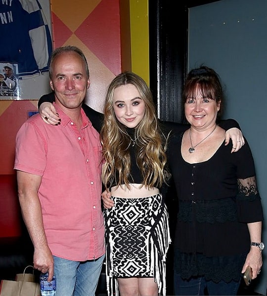 sabrina carpenter parents