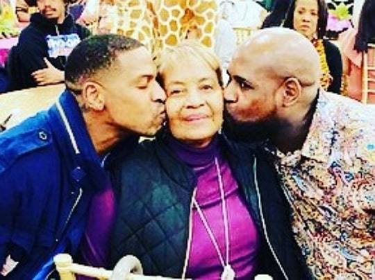 stevie j mother brother