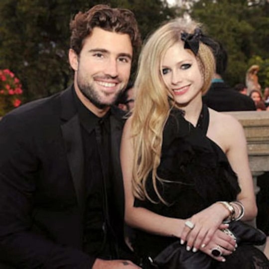 avril lavigne boyfriend