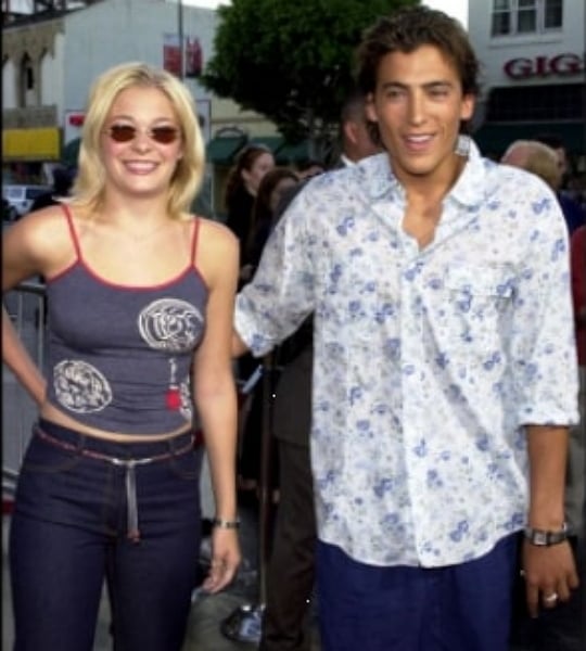 jonathan taylor thomas ex-girlfriend