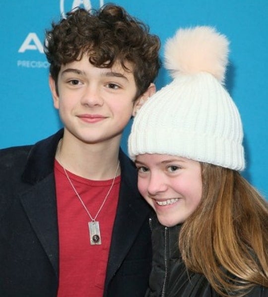 noah jupe sister