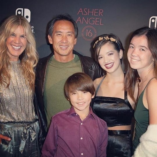 peyton elizabeth lee family