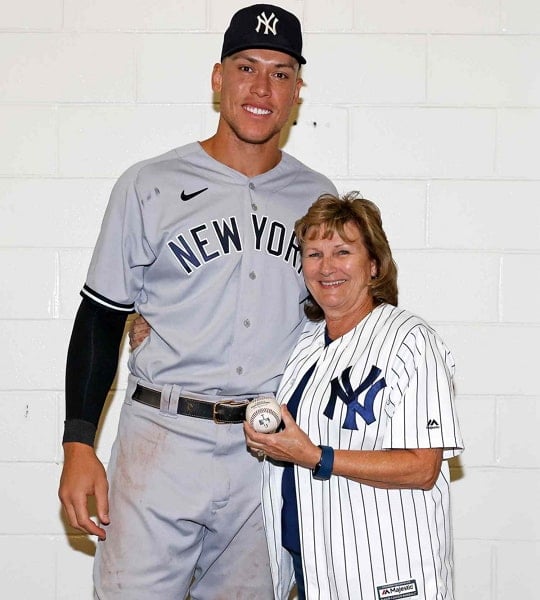 aaron judge mother