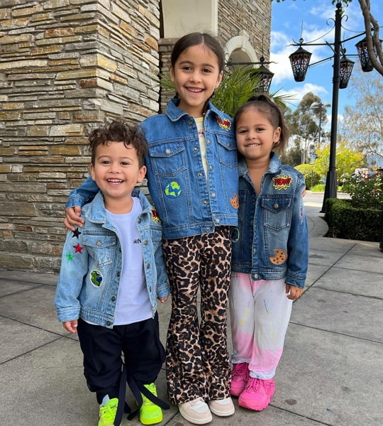 alaia mcbroom siblings