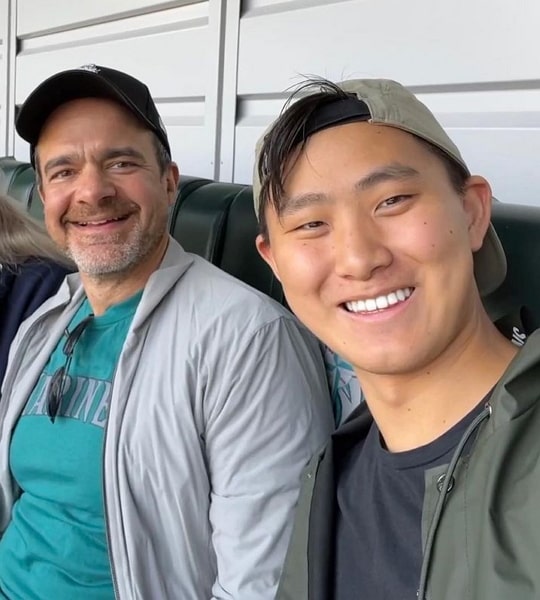 alexandr wang father