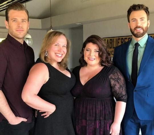 chris evans siblings