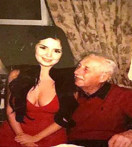 demi rose father