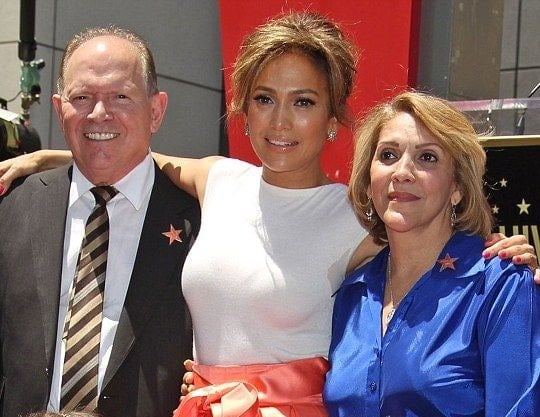 jennifer lopez parents