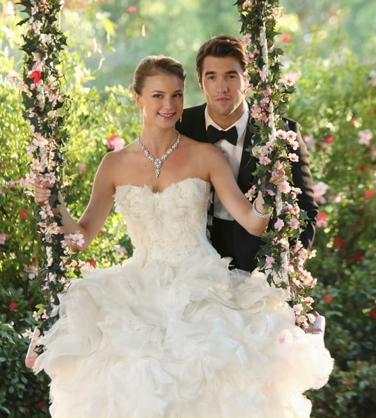 josh bowman wife