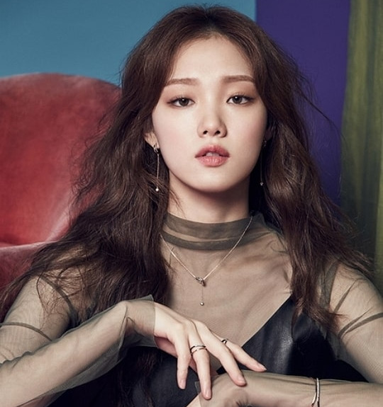 lee sung-kyung