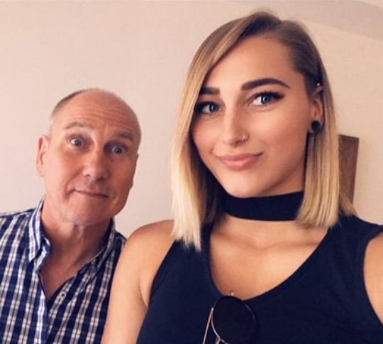 rhea ripley father