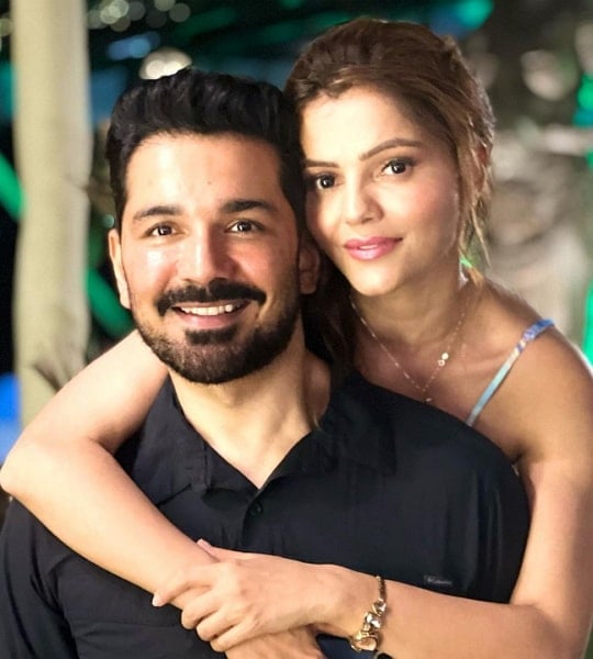 rubina dilaik husband