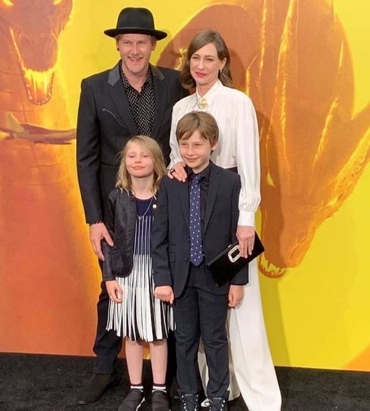 vera farmiga family