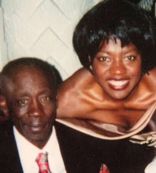 viola davis father