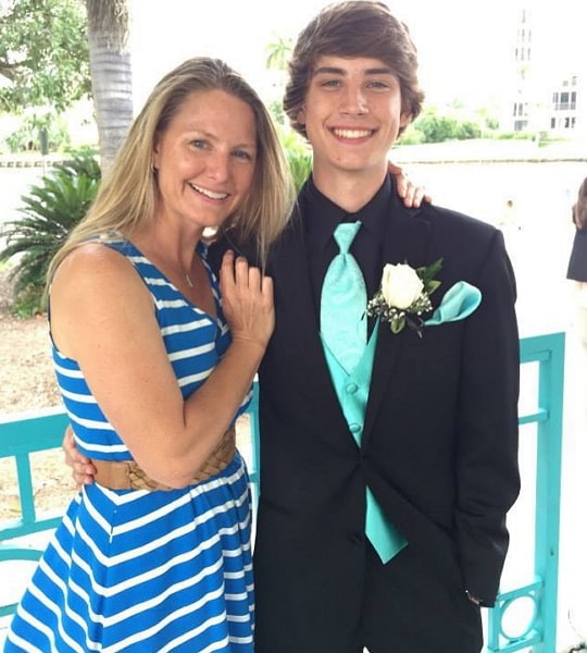 carson rowland mother