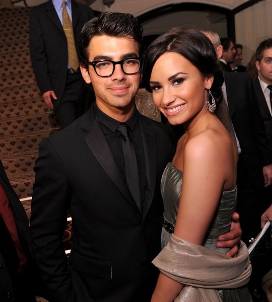 demi lovato boyfriend