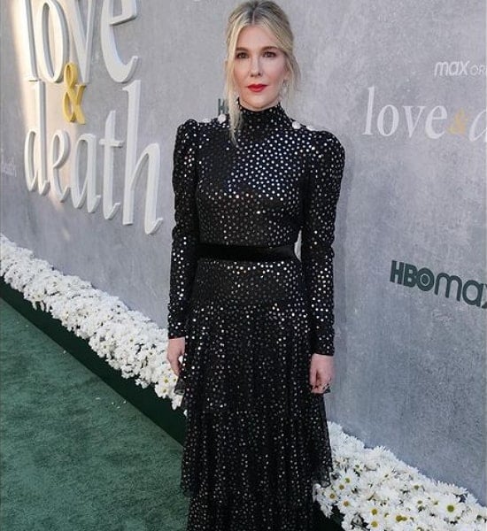 lily rabe