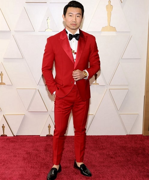 Simu Liu – Bio, Wiki, Shang-Chi, Girlfriend, Wife, Children, Parents, Net Worth, Height, Ethnicity