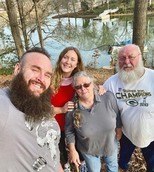 braun strowman family