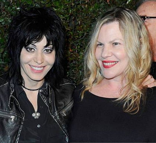 joan jett sister