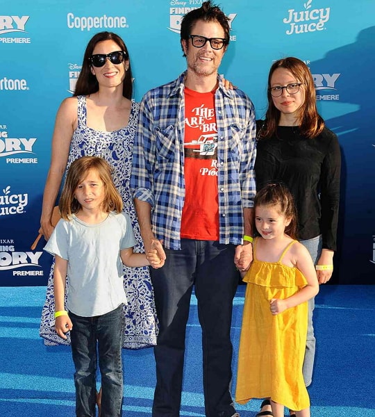 johnny knoxville family