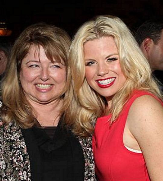 megan hilty mother