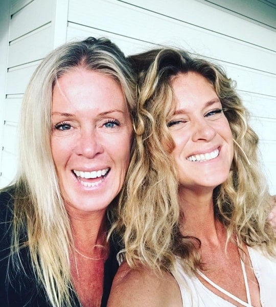 rachel hunter sister