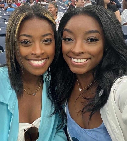 simone biles sister