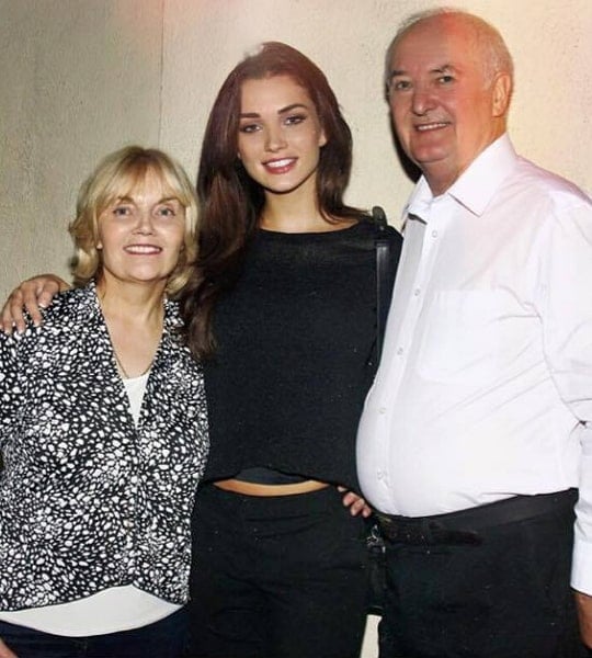 amy jackson parents