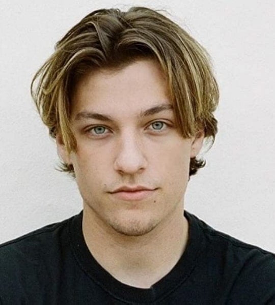 Jake Bongiovi Age, Net Worth, Girlfriend, Family, Height and Biography