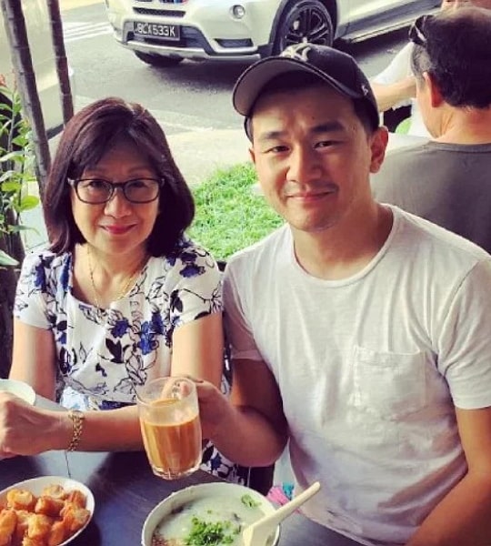ronny chieng mother