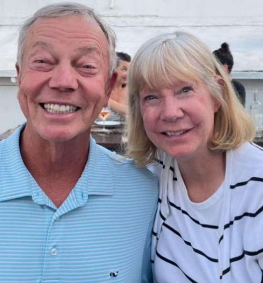 riki lindhome parents