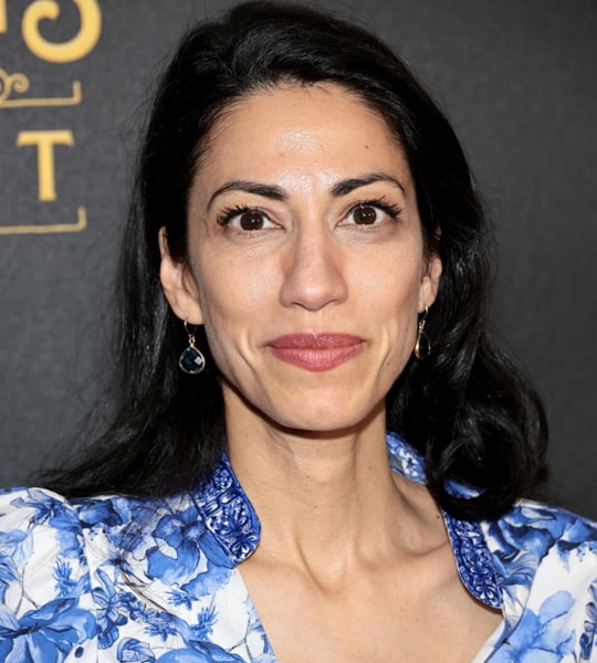 bradley cooper girlfriend